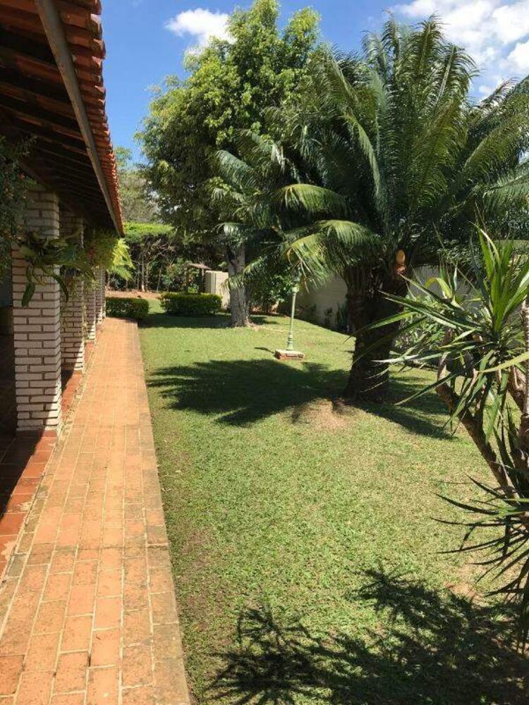 Chácara, 3 quartos, 1010 m² - Foto 1