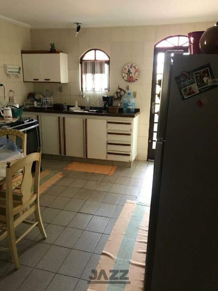 Chácara, 3 quartos, 1010 m² - Foto 2
