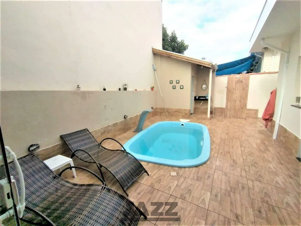 Casa, 3 quartos, 272 m² - Foto 4