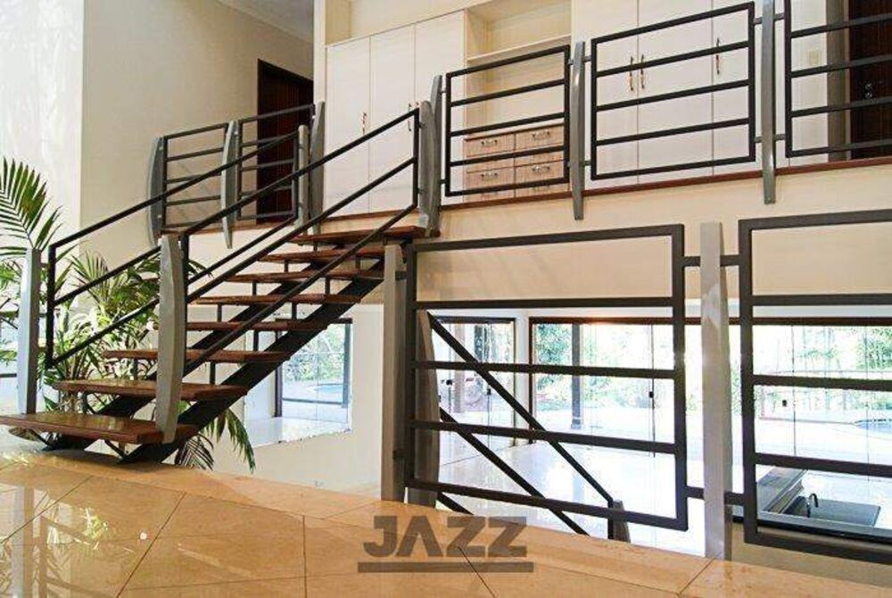 Casa de Condomínio à venda com 4 quartos, 576m² - Foto 3