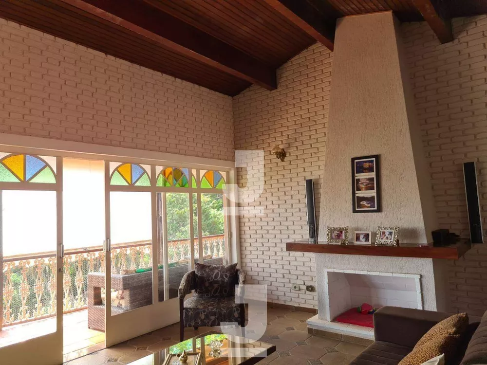 Casa à venda com 7 quartos, 350m² - Foto 6