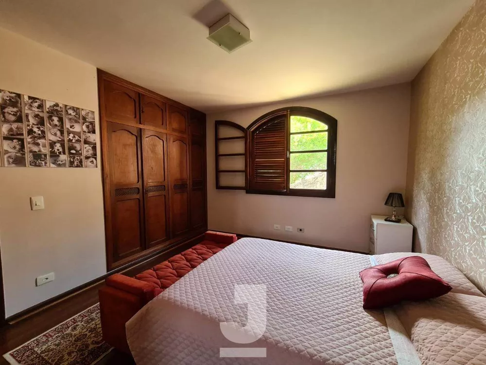 Casa à venda com 7 quartos, 350m² - Foto 11