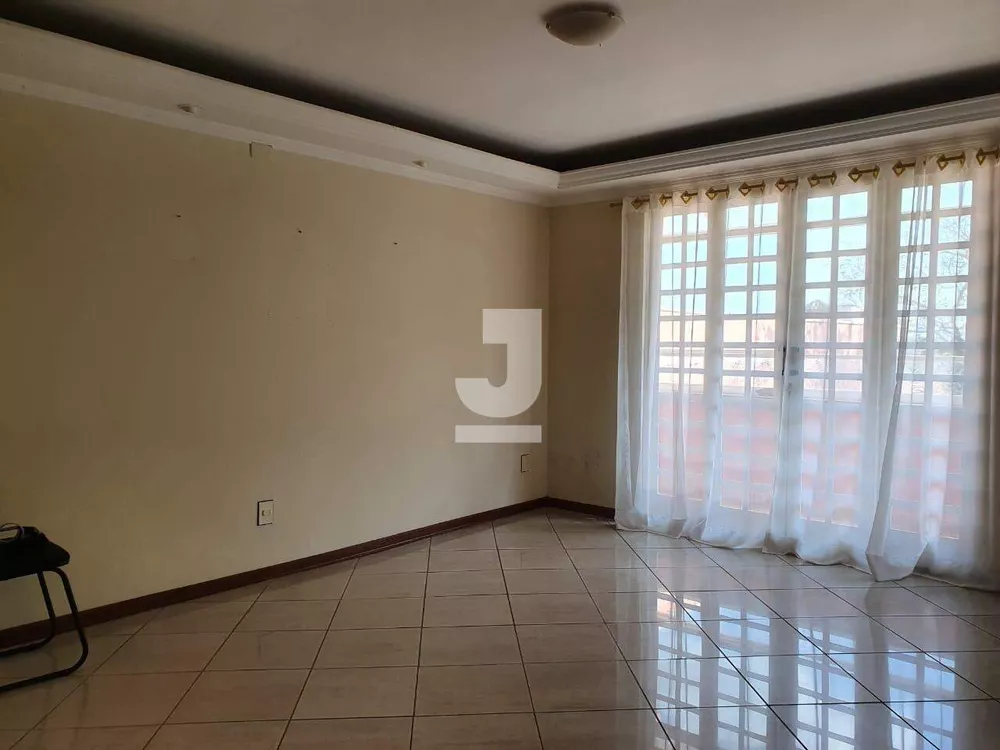 Casa à venda com 4 quartos, 360m² - Foto 3