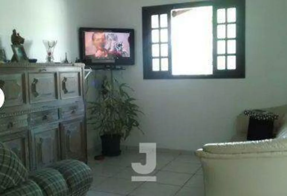 Casa à venda com 3 quartos, 136m² - Foto 2