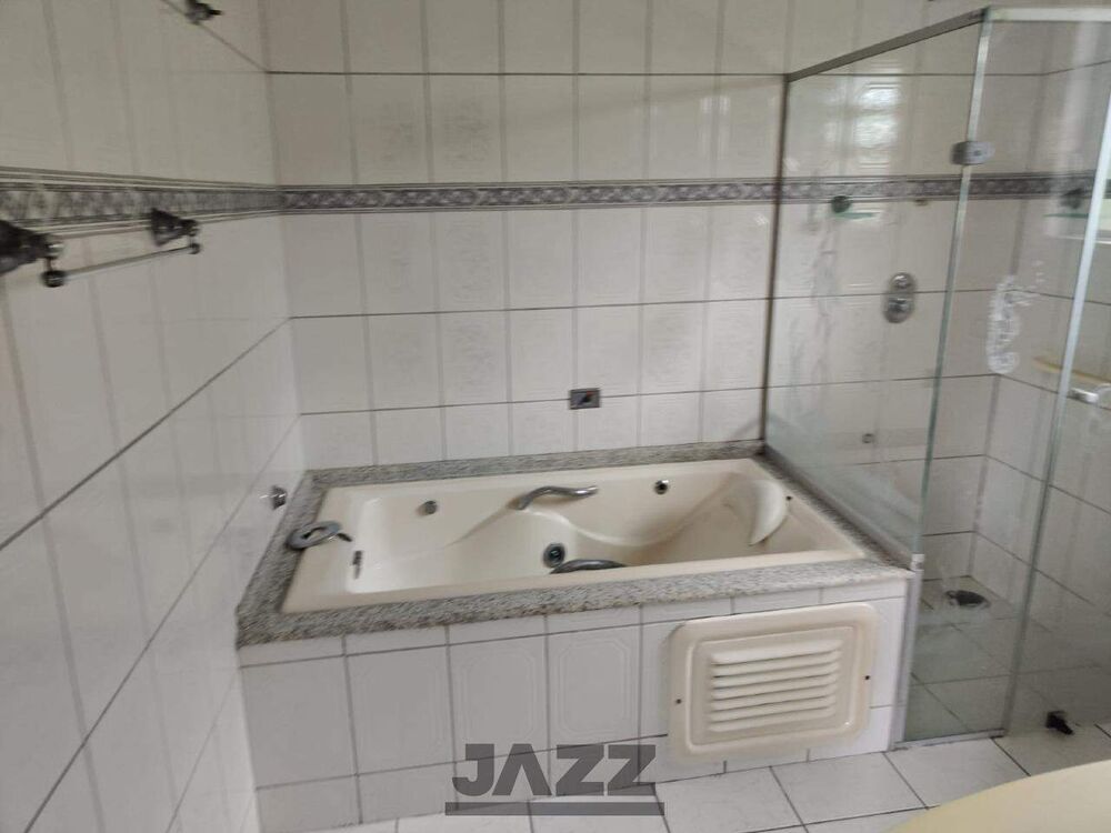 Casa, 4 quartos, 303 m² - Foto 1