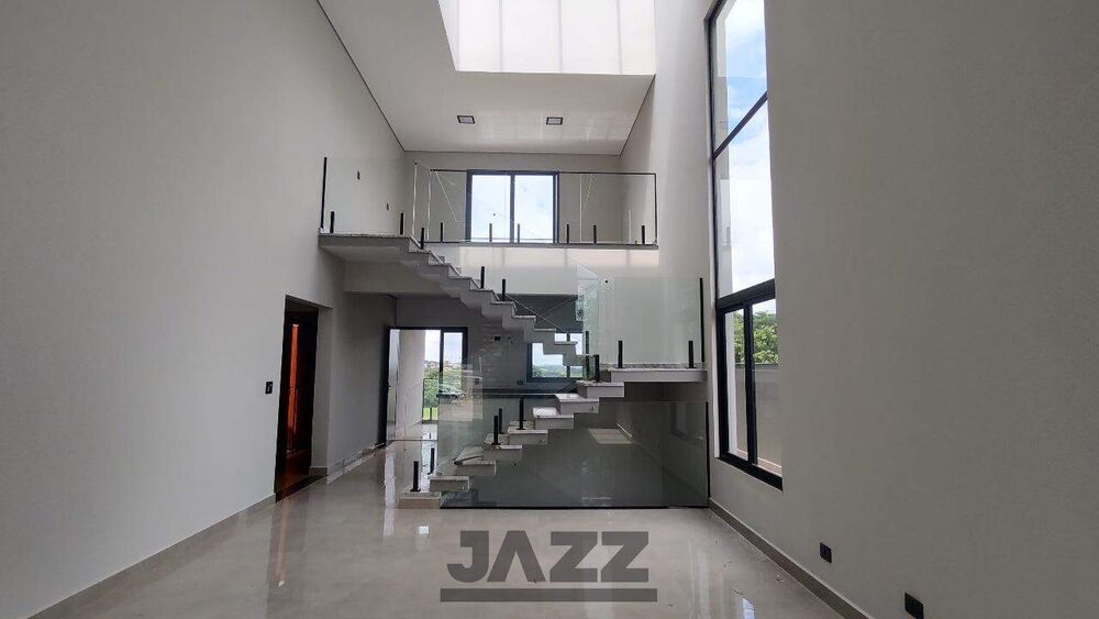 Casa de Condomínio à venda com 3 quartos, 300m² - Foto 1