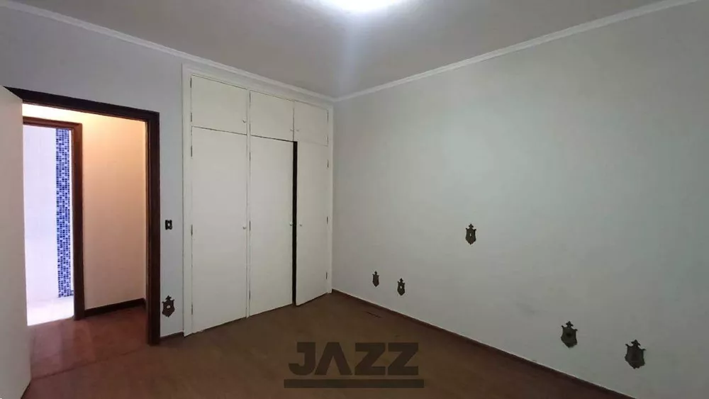 Casa, 3 quartos, 245 m² - Foto 10