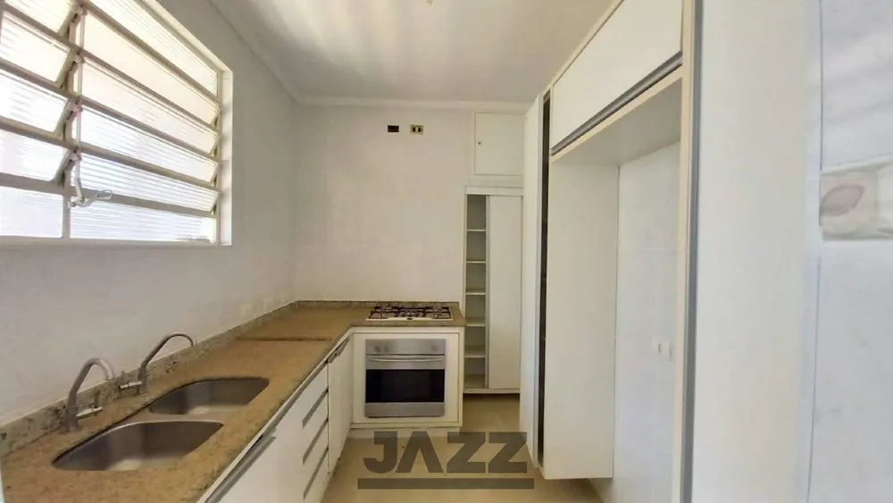 Casa, 3 quartos, 245 m² - Foto 1
