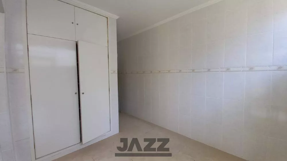 Casa, 3 quartos, 245 m² - Foto 8