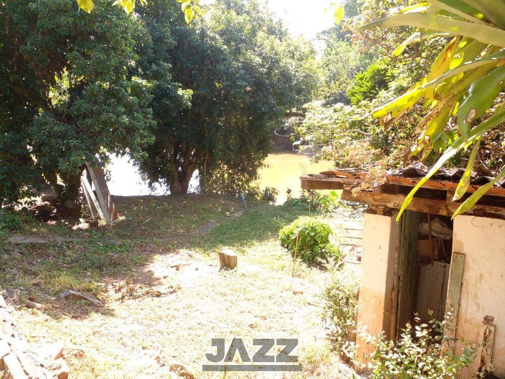 Chácara à venda com 3 quartos, 250m² - Foto 4