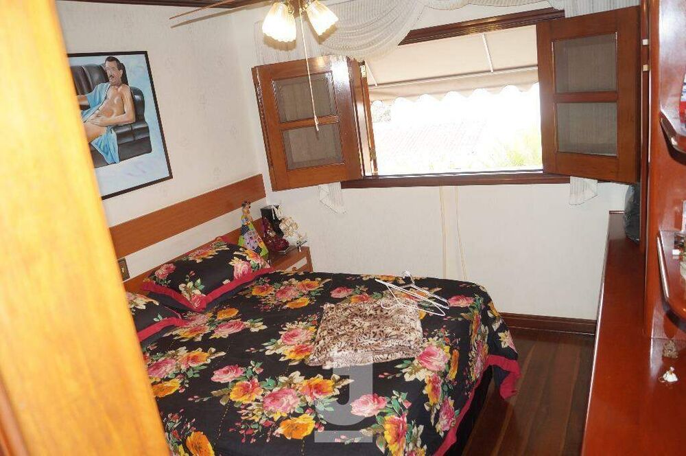 Casa à venda com 4 quartos, 500m² - Foto 18