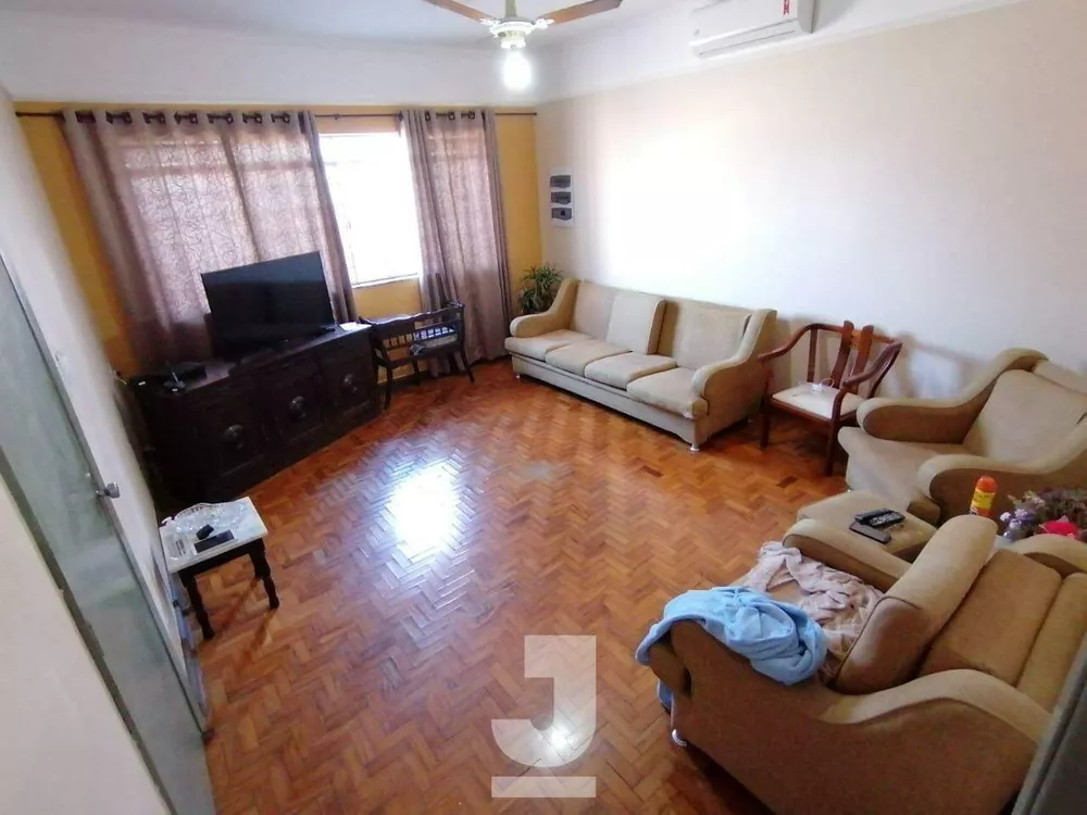 Casa à venda com 3 quartos, 186m² - Foto 2