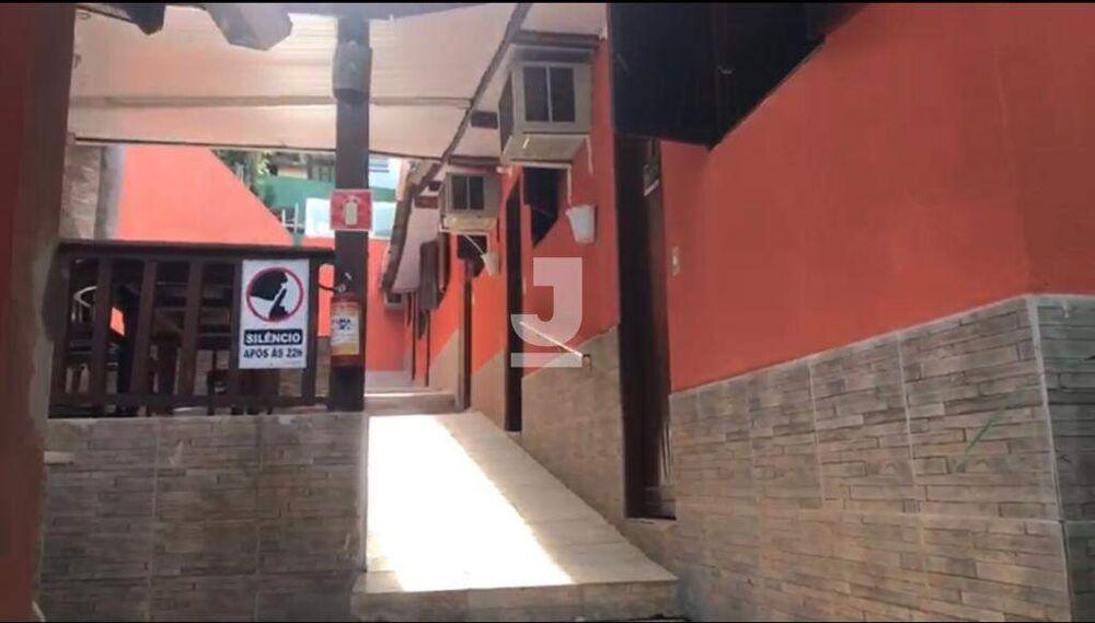 Casa, 9 quartos, 1360 m² - Foto 4