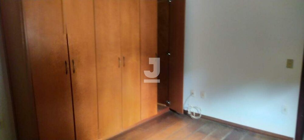 Casa de Condomínio à venda com 4 quartos, 285m² - Foto 1