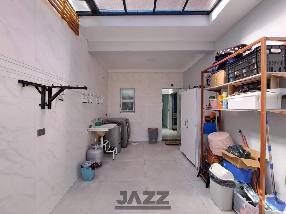 Casa, 3 quartos, 220 m² - Foto 2