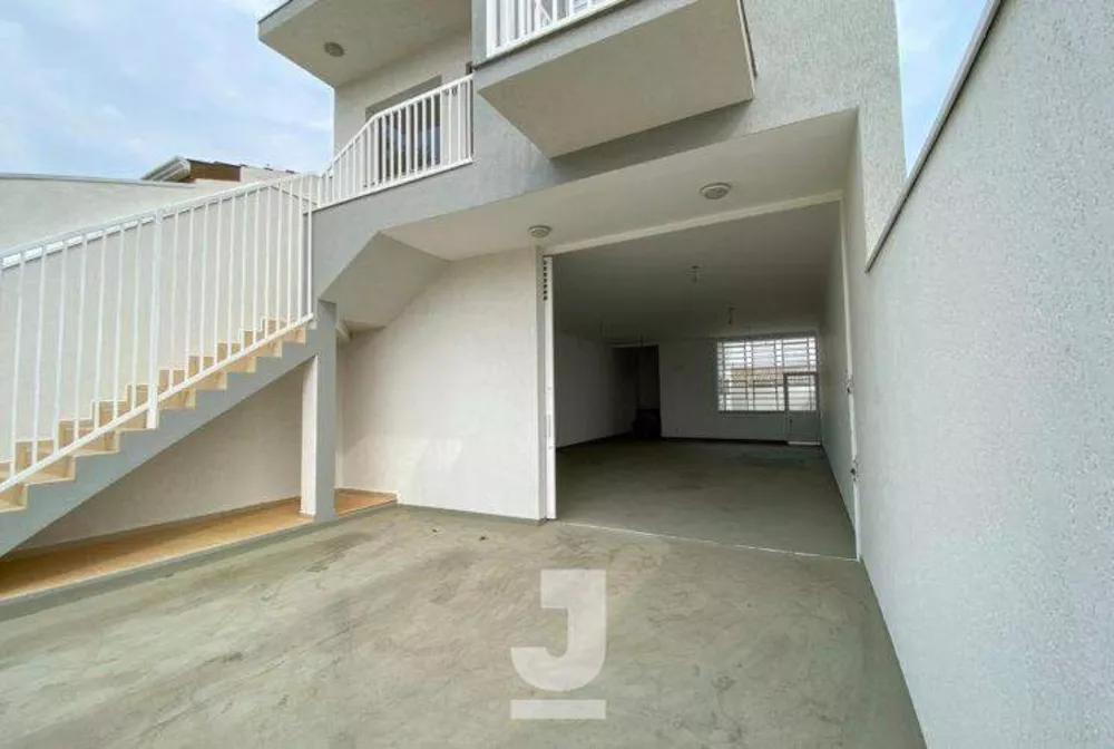 Casa, 3 quartos, 179 m² - Foto 1