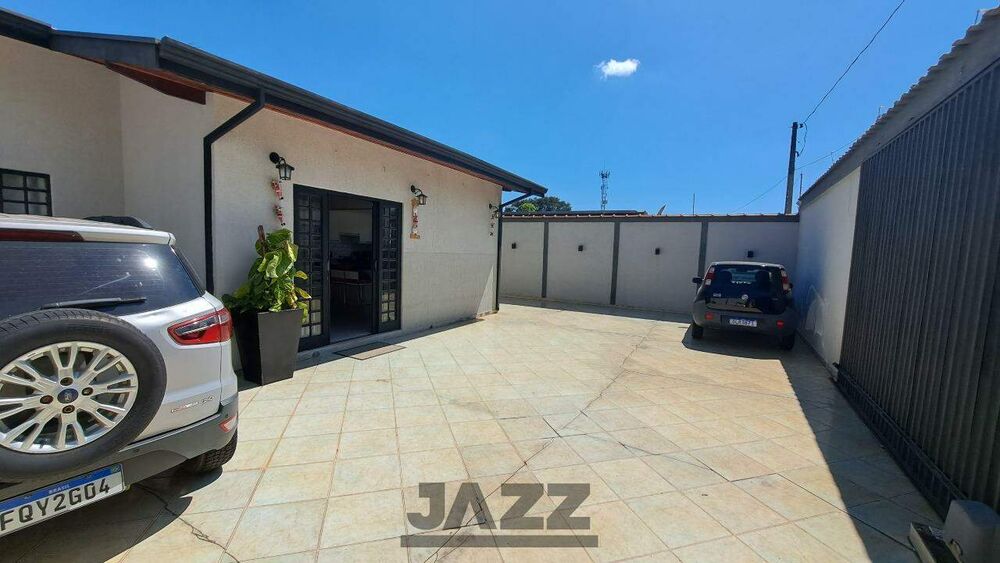 Casa, 3 quartos, 200 m² - Foto 1