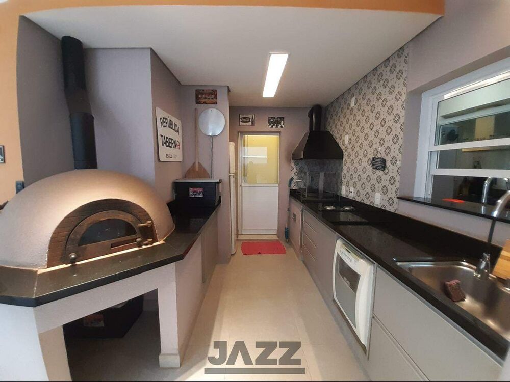 Casa de Condomínio à venda com 4 quartos, 251m² - Foto 1