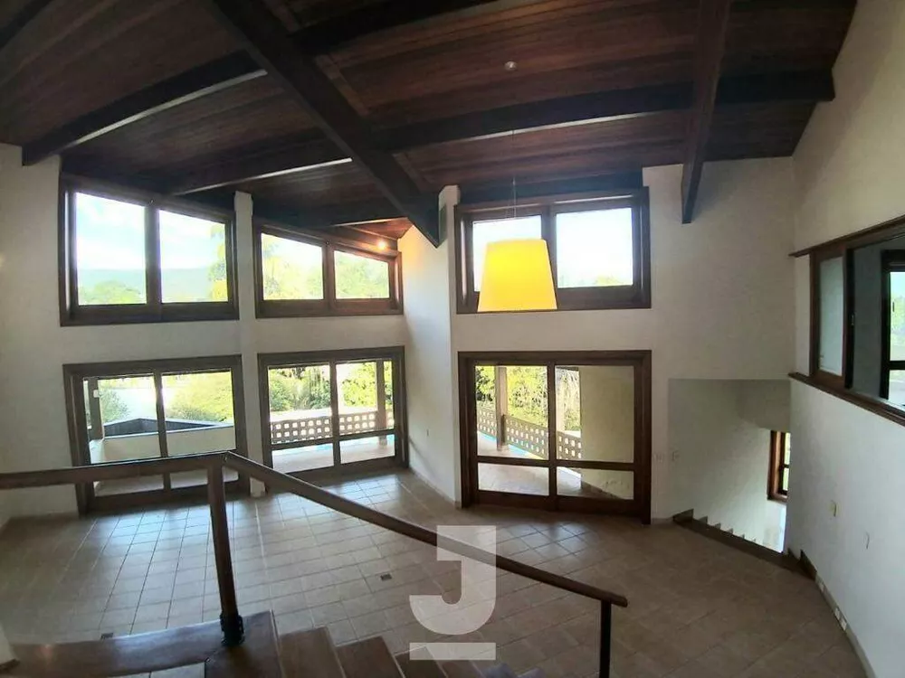 Casa à venda com 3 quartos, 606m² - Foto 4