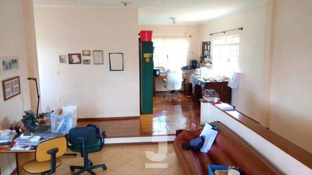 Casa, 4 quartos, 243 m² - Foto 3