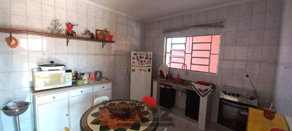 Casa, 1 quarto, 190 m² - Foto 4