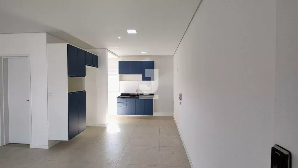 Apartamento à venda com 2 quartos, 80m² - Foto 1