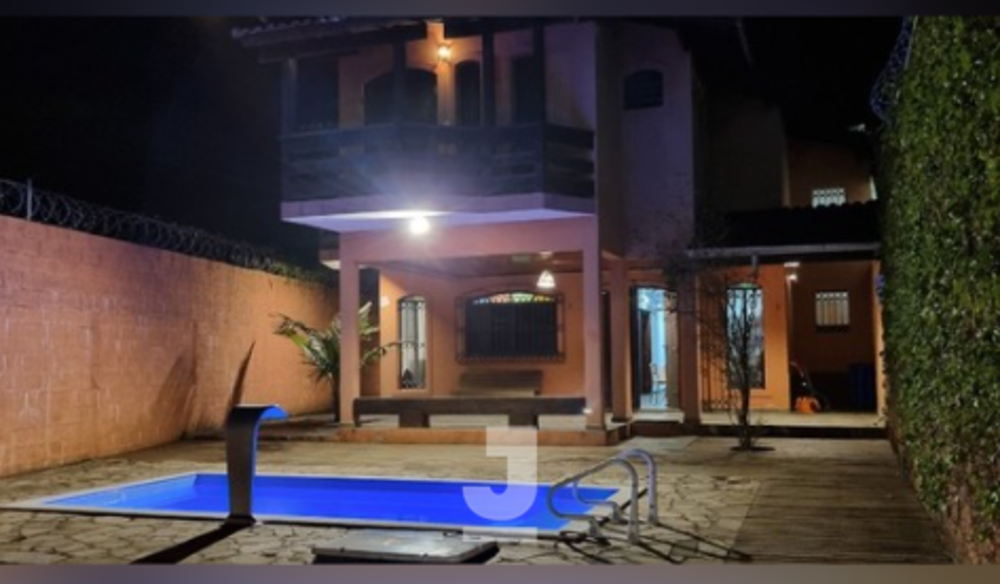 Casa, 4 quartos, 215 m² - Foto 1