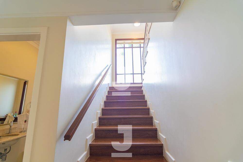 Casa de Condomínio à venda com 4 quartos, 420m² - Foto 13