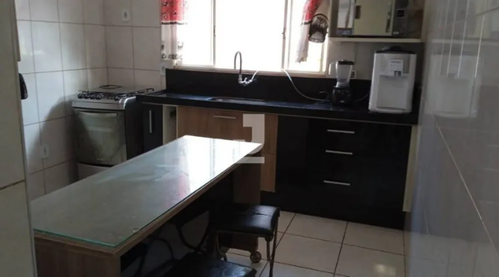 Casa, 3 quartos, 210 m² - Foto 4