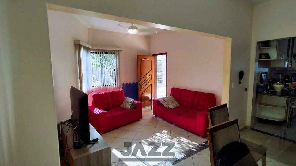 Casa, 3 quartos, 222 m² - Foto 1