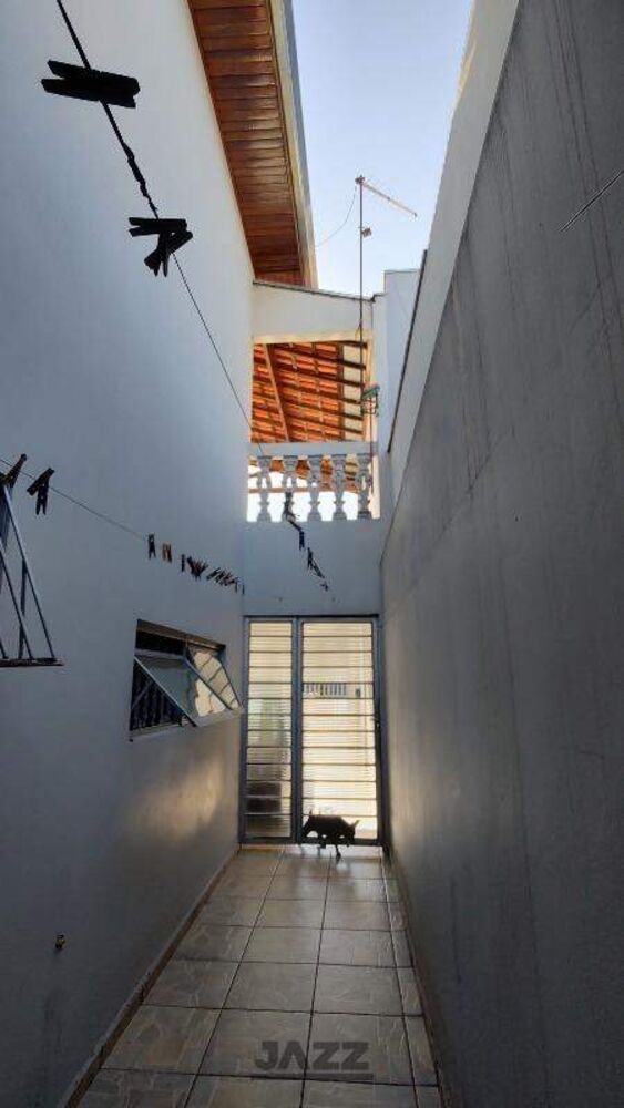 Casa, 3 quartos, 222 m² - Foto 2