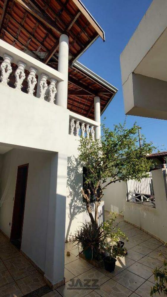 Casa, 3 quartos, 222 m² - Foto 4