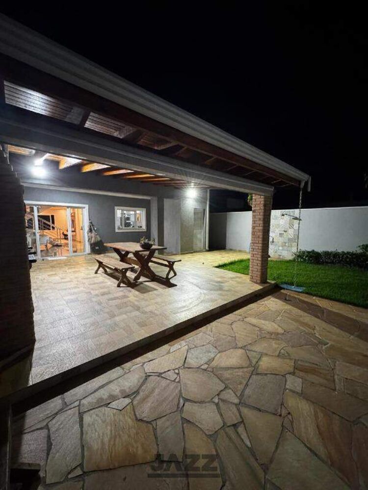 Casa de Condomínio à venda com 4 quartos, 230m² - Foto 4