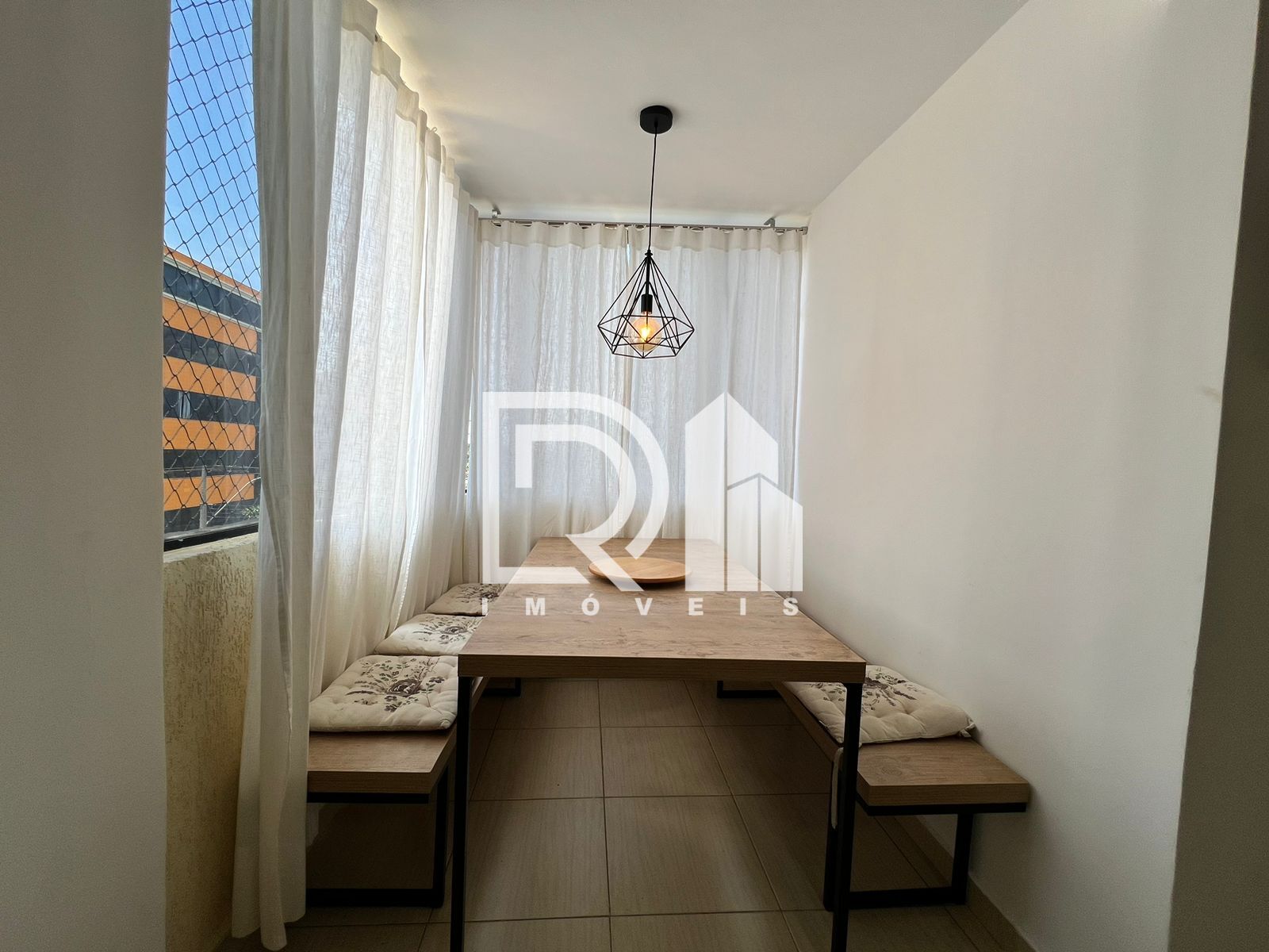 Apartamento à venda com 2 quartos, 66m² - Foto 5