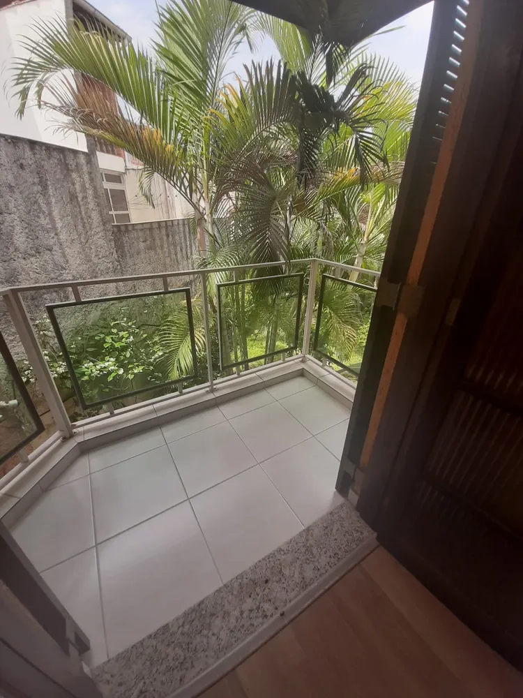 Casa, 3 quartos, 158 m² - Foto 2