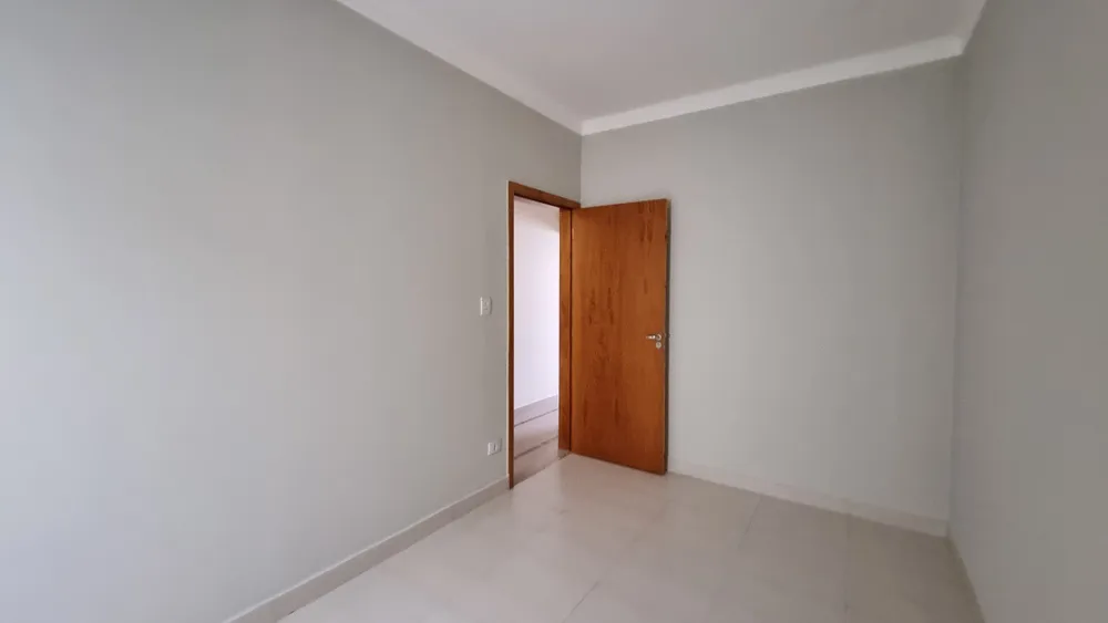 Casa, 3 quartos, 180 m² - Foto 1
