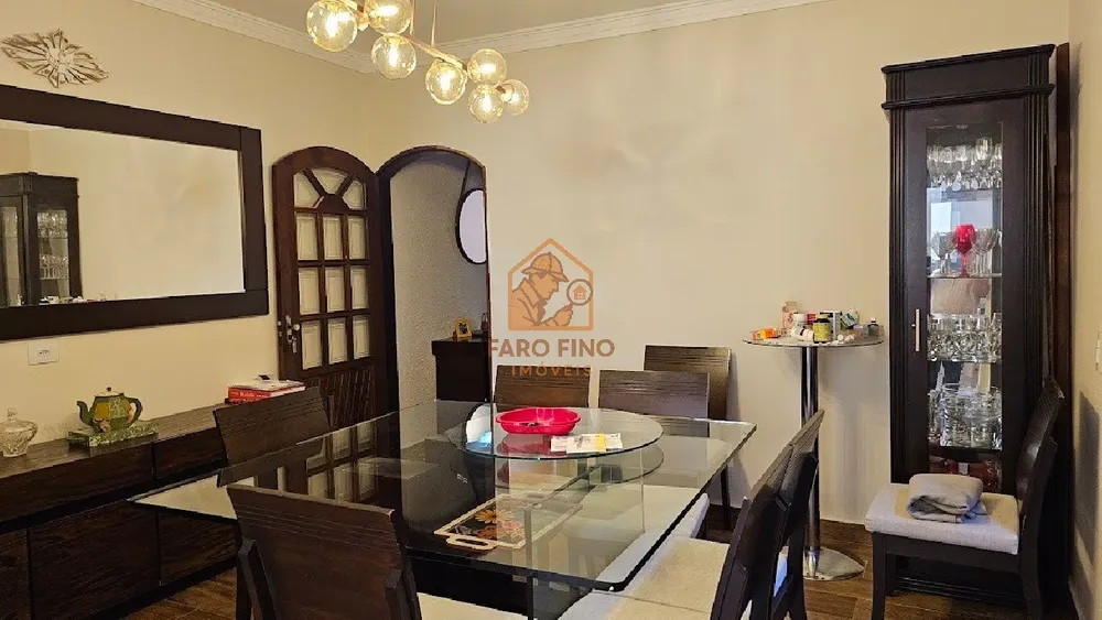 Casa, 3 quartos, 217 m² - Foto 2