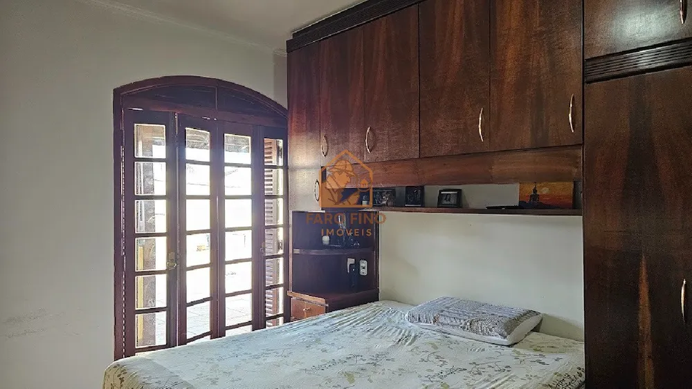 Casa, 3 quartos, 217 m² - Foto 8