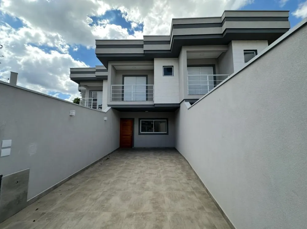 Casa, 3 quartos, 107 m² - Foto 1