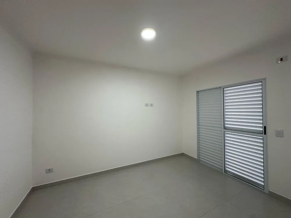Casa, 3 quartos, 107 m² - Foto 2