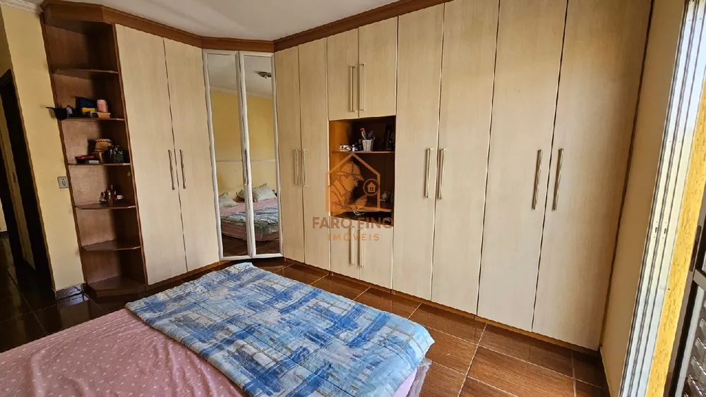 Casa, 3 quartos, 180 m² - Foto 2