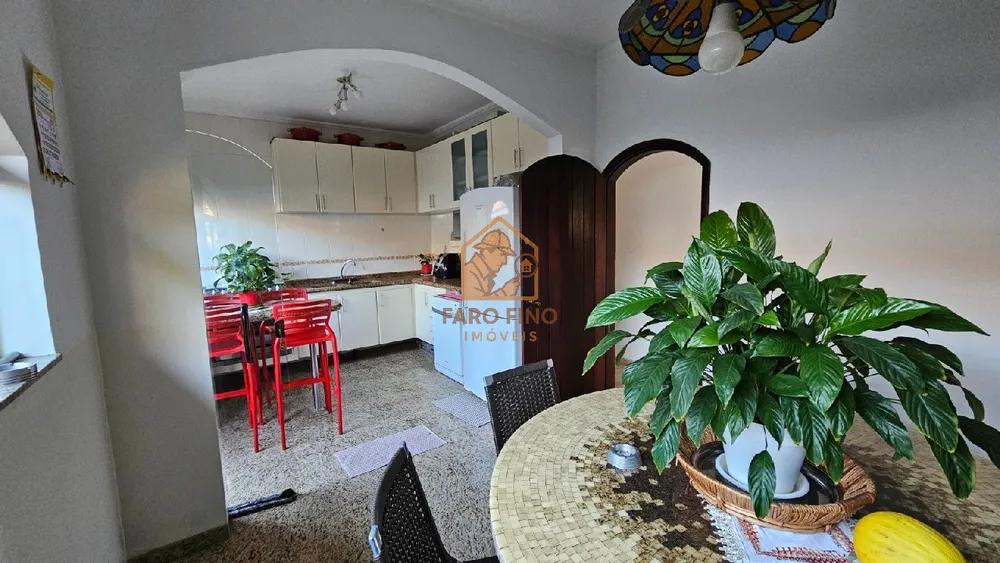 Casa, 3 quartos, 184 m² - Foto 3