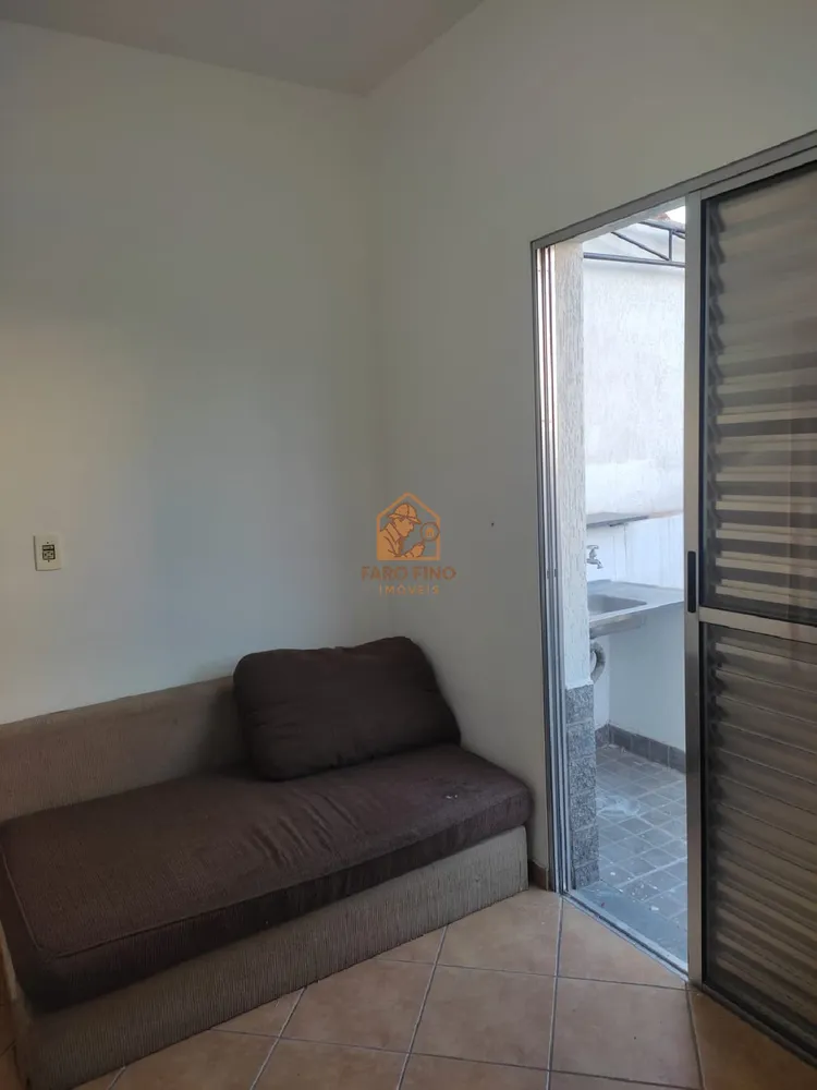 Casa, 3 quartos, 138 m² - Foto 2