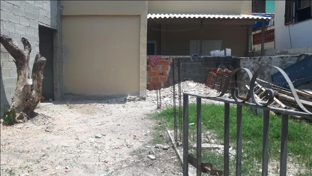 Casa, 6 quartos, 250 m² - Foto 2