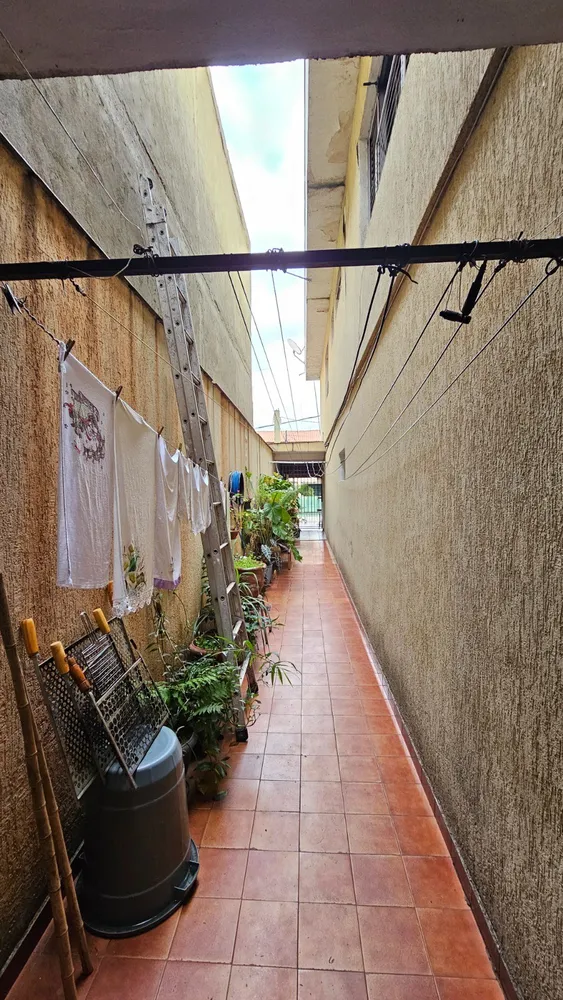 Casa, 4 quartos, 185 m² - Foto 1
