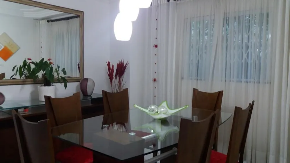 Casa, 3 quartos, 305 m² - Foto 4