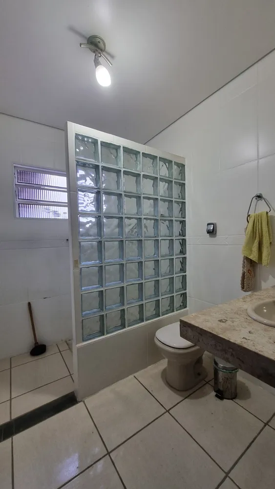 Casa, 2 quartos, 202 m² - Foto 1