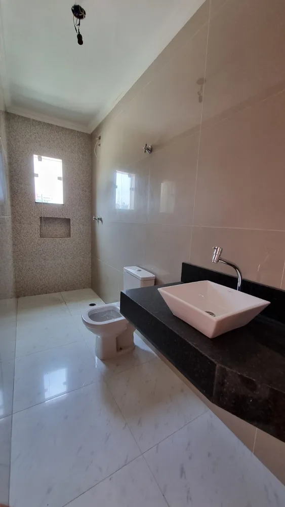 Casa, 3 quartos, 210 m² - Foto 8