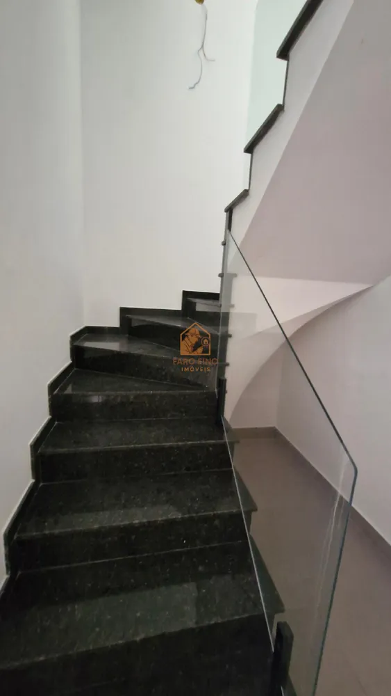 Casa, 3 quartos, 179 m² - Foto 1