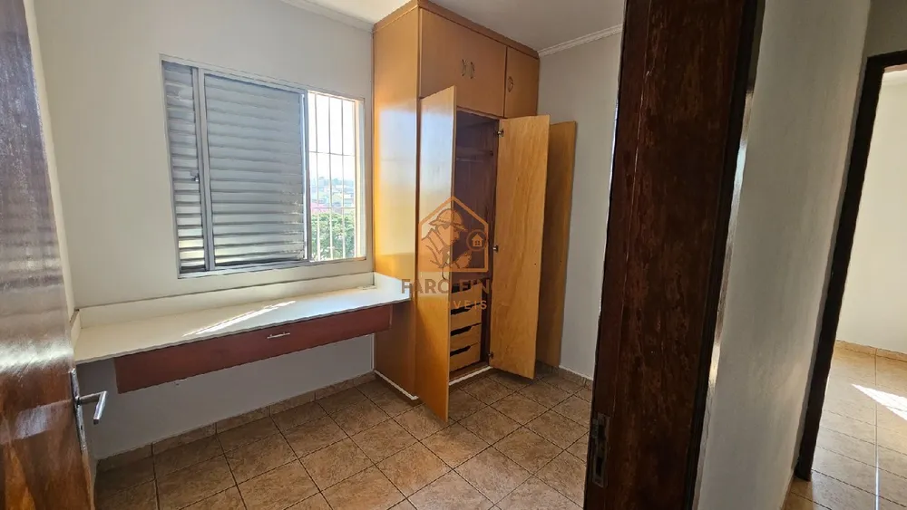 Casa, 3 quartos, 225 m² - Foto 2
